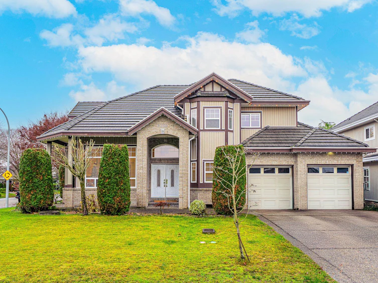 6368 189a Street, Surrey, BC, V3S 8S3 - 2