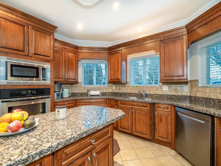 6368 189a Street, Surrey, BC, V3S 8S3 - 18