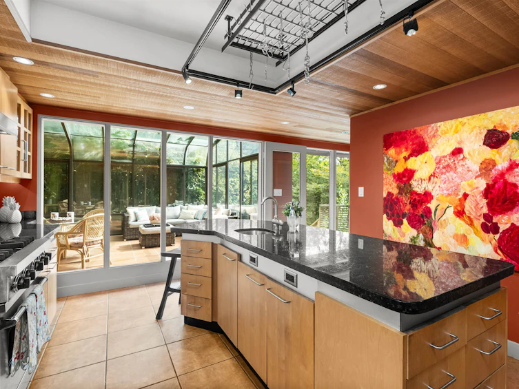 5588 Olympic Street, Vancouver, BC, V6N 1Z5 - 13