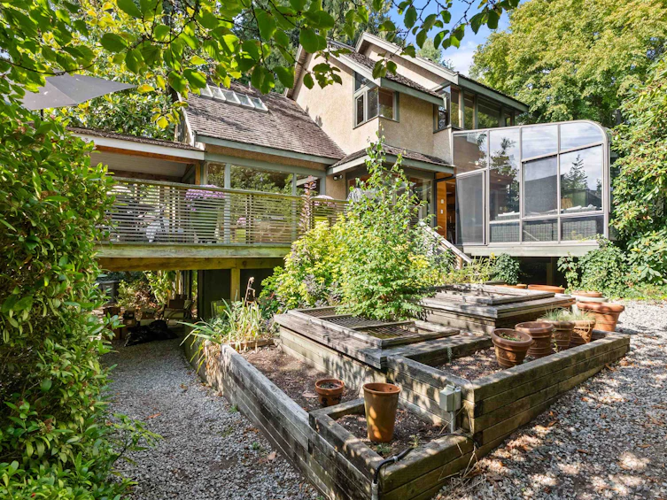 5588 Olympic Street, Vancouver, BC, V6N 1Z5 - 28
