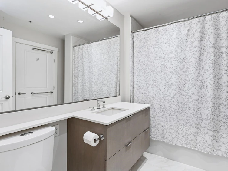 106-2632 Library Lane, North Vancouver, BC, V7J 0B8 - 15