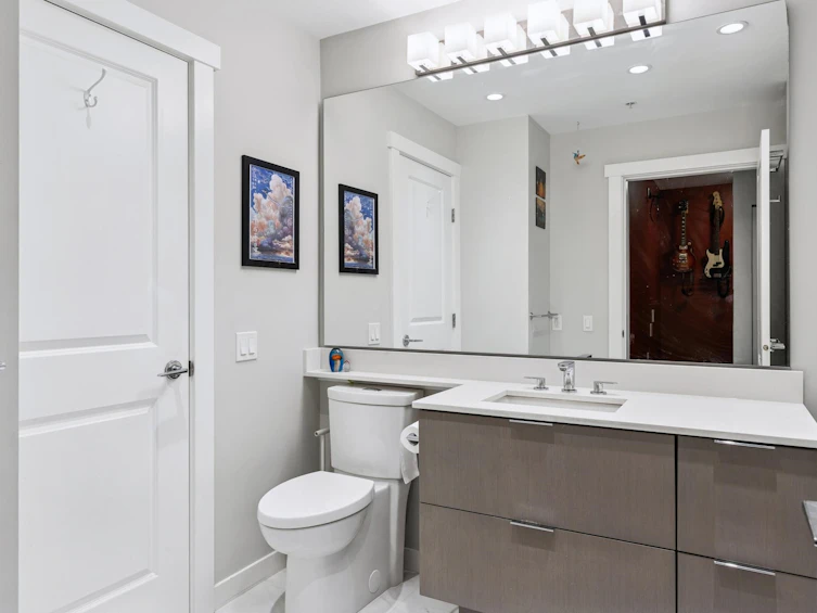 106-2632 Library Lane, North Vancouver, BC, V7J 0B8 - 14
