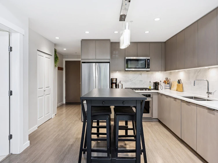 106-2632 Library Lane, North Vancouver, BC, V7J 0B8 - 7