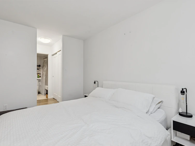 308-1010 Chilco Street, Vancouver, BC, V6G 2R6 - 11