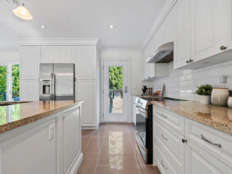 814 Plymouth Drive, North Vancouver, BC, V7H 2H7 - 20