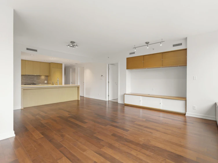 305-5955 Balsam Street, Vancouver, BC, V6M 0A1 - 5