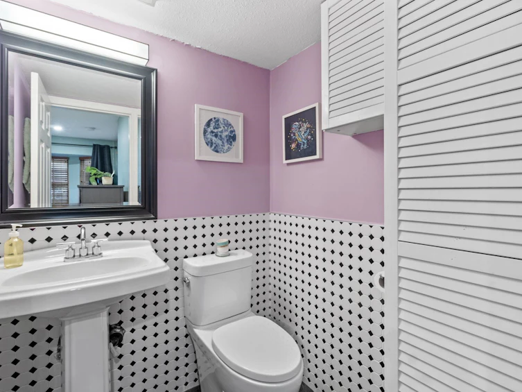 102-1689 E 4th Avenue, Vancouver, BC, V5N 1J7 - 13