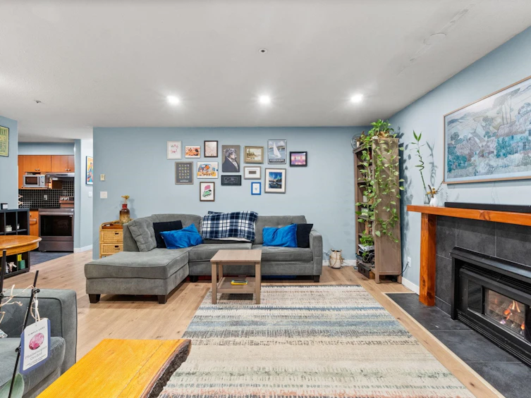 102-1689 E 4th Avenue, Vancouver, BC, V5N 1J7 - 3