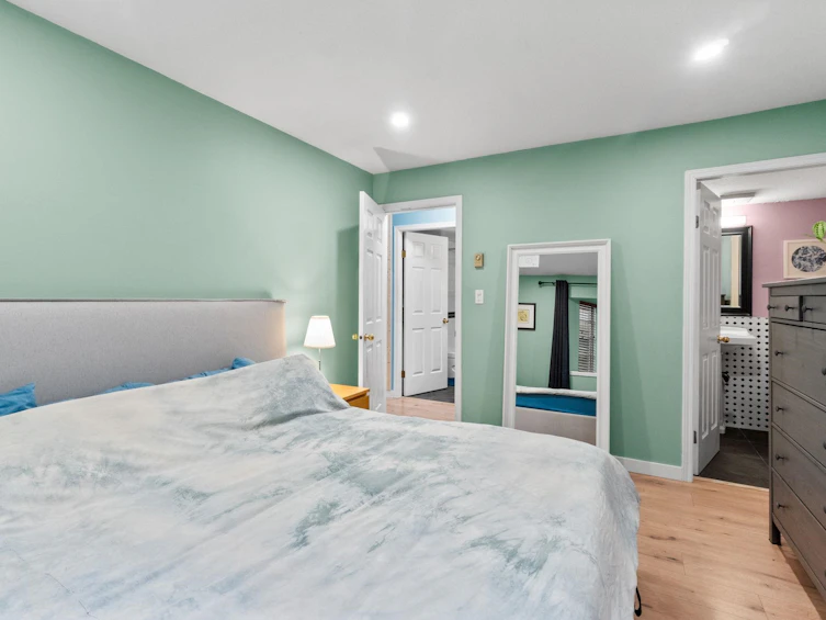 102-1689 E 4th Avenue, Vancouver, BC, V5N 1J7 - 12