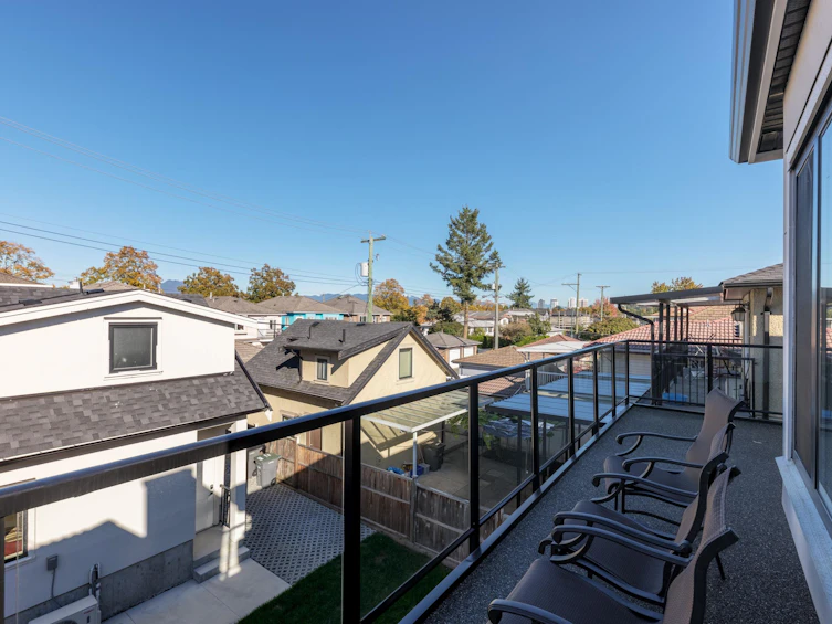2719 E 46th Avenue, Vancouver, BC, V5S 1A6 - 18