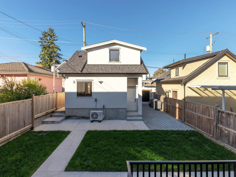2719 E 46th Avenue, Vancouver, BC, V5S 1A6 - 34