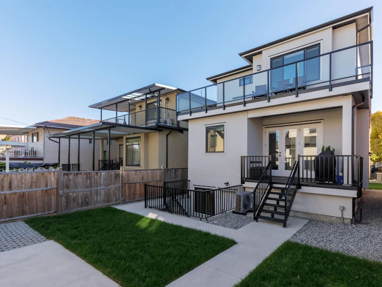2719 E 46th Avenue, Vancouver, BC, V5S 1A6 - 35