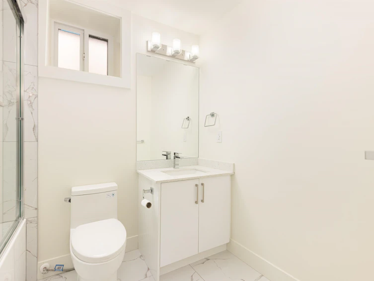 2719 E 46th Avenue, Vancouver, BC, V5S 1A6 - 26