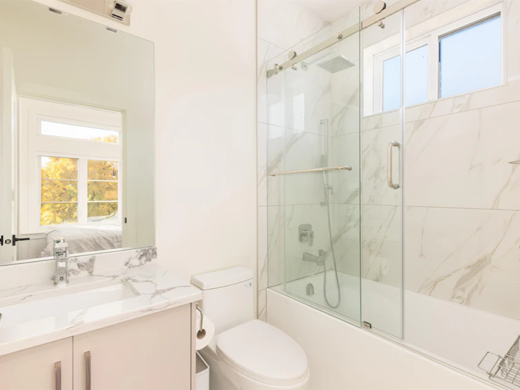 2719 E 46th Avenue, Vancouver, BC, V5S 1A6 - 13