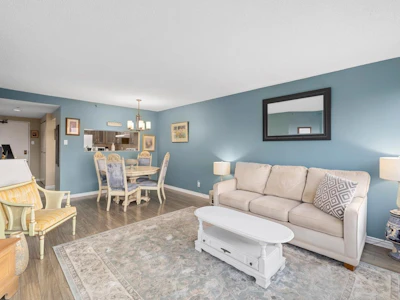 1103-460 Westview Street - 4