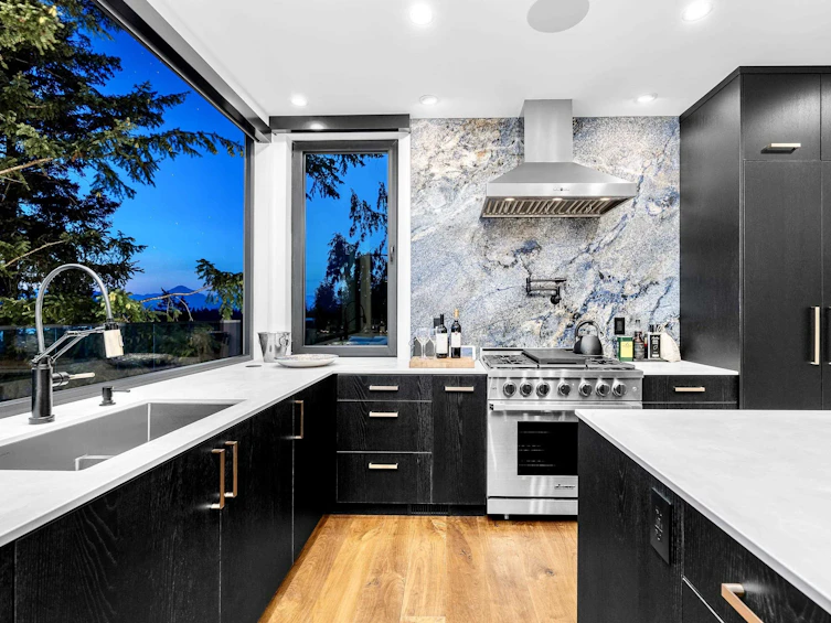 6224 St. Georges Place, West Vancouver, BC, V7W 1Y7 - 18