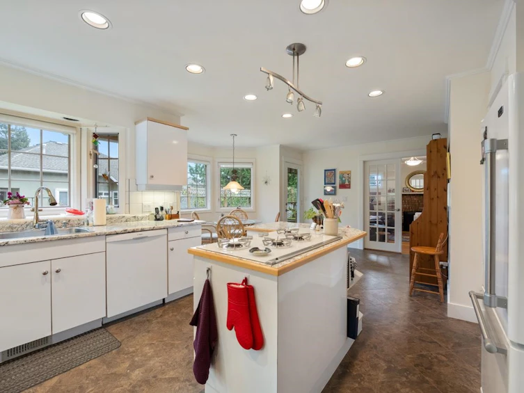 1711 126 Street, Surrey, BC, V4A 9N6 - 16