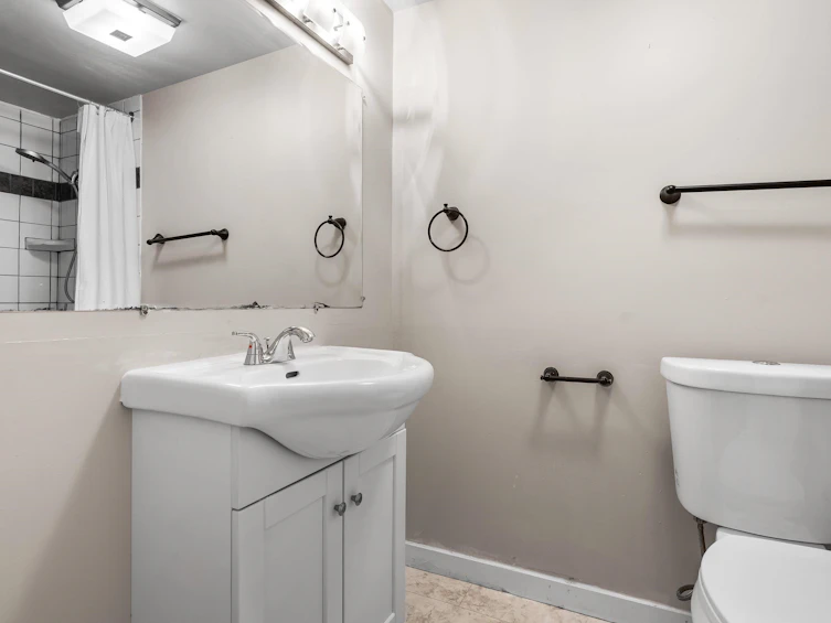 B209-1909 Salton Road, Abbotsford, BC, V2S 5B6 - 27