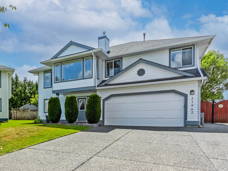 21562 51 Avenue, Langley, BC, V3A 8V8 - 2