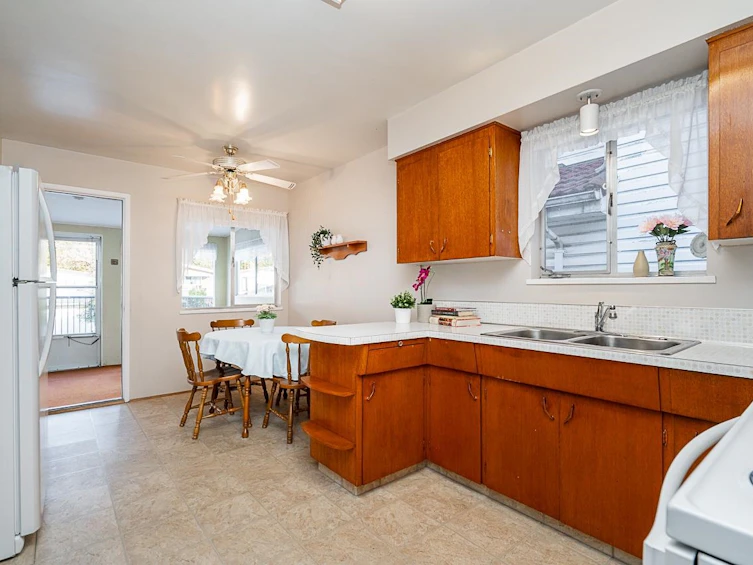 5406 Ross Street, Vancouver, BC, V5W 3K9 - 8