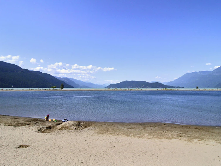 205-160 Lillooet Avenue, Harrison Hot Springs, BC, V0M 1K0 - 2