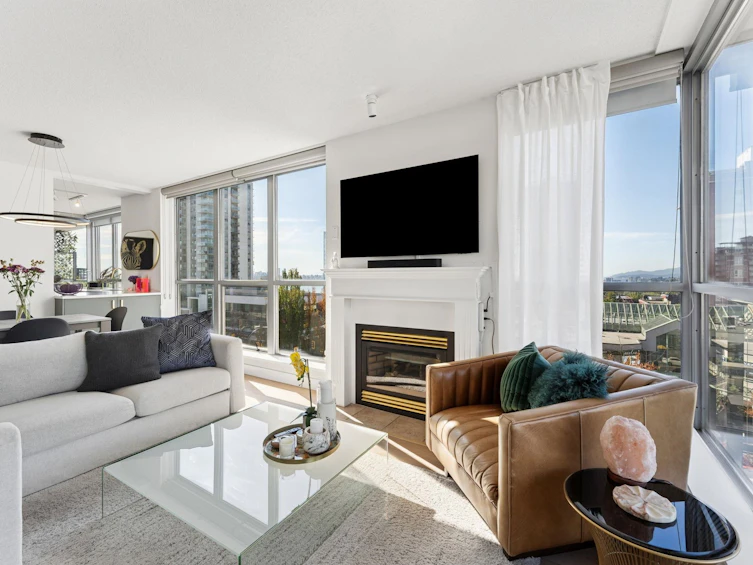 601-108 E 14th Street, North Vancouver, BC, V7L 2N3 - 9