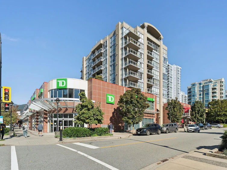 601-108 E 14th Street, North Vancouver, BC, V7L 2N3 - 3