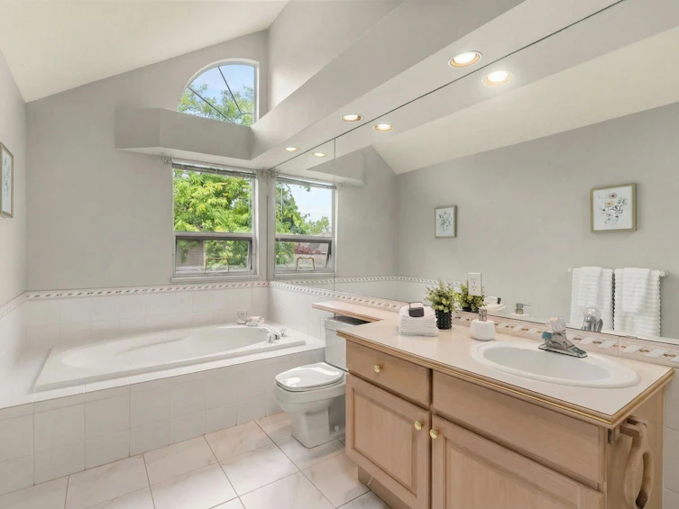 26-6380 121 Street, Surrey, BC, V3X 1Y9 - 13