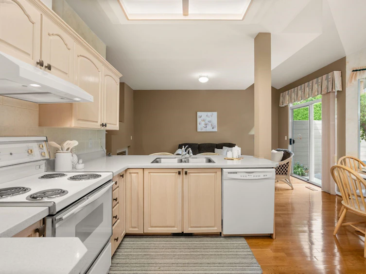 26-6380 121 Street, Surrey, BC, V3X 1Y9 - 31