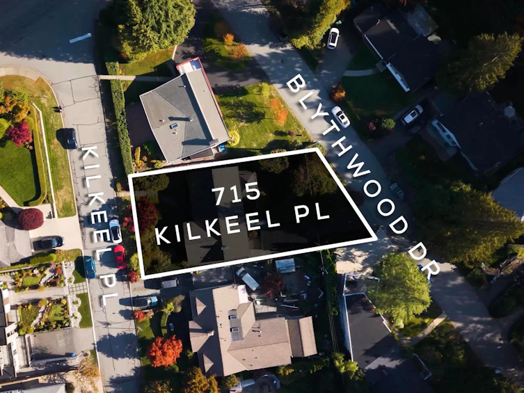 715 Kilkeel Place, North Vancouver, BC, V7N 2X2 - 2