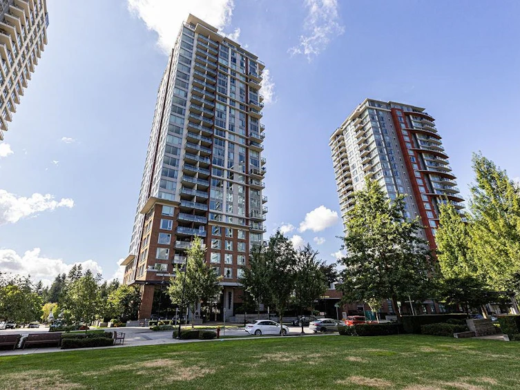 803-3100 Windsor Gate, Coquitlam, BC, V3B 0P3 - 3