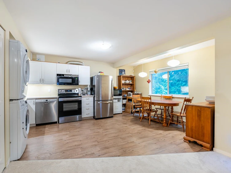 30 Hawthorn Drive, Port Moody, BC, V3H 0A4 - 22