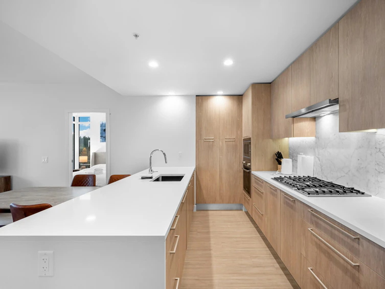 703-6398 Silver Avenue, Burnaby, BC, V5H 0K7 - 13