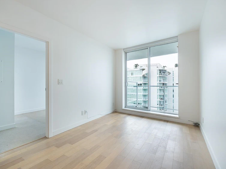 1601-2220 Kingsway, Vancouver, BC, V5N 2T7 - 16