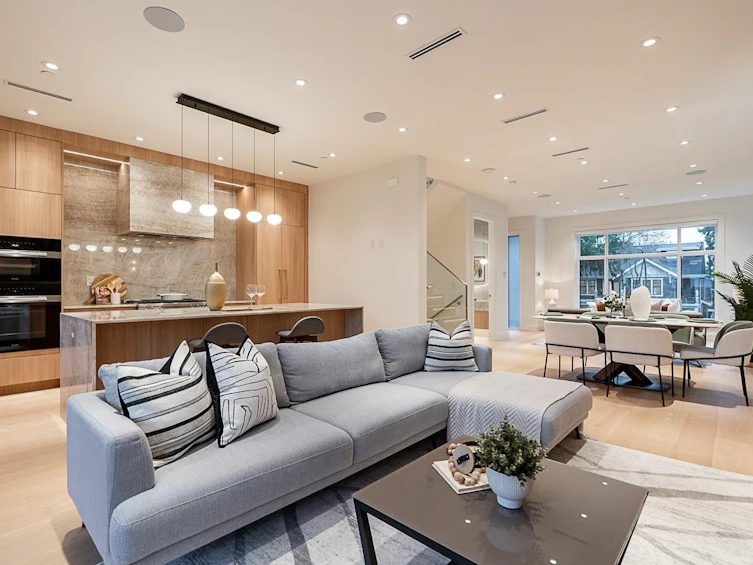 2565 W 2nd Avenue, Vancouver, BC, V6K 1J7 - 9