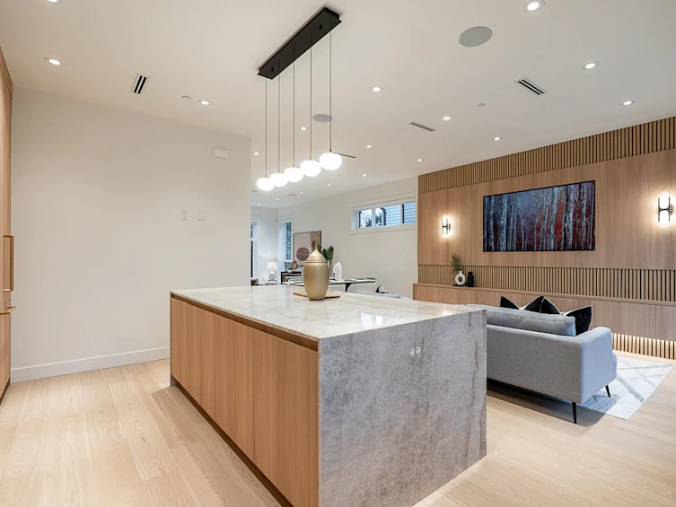 2565 W 2nd Avenue, Vancouver, BC, V6K 1J7 - 14