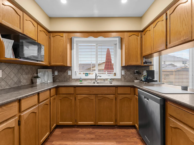 32178 Clinton Avenue, Abbotsford, BC, V2T 5B5 - 11