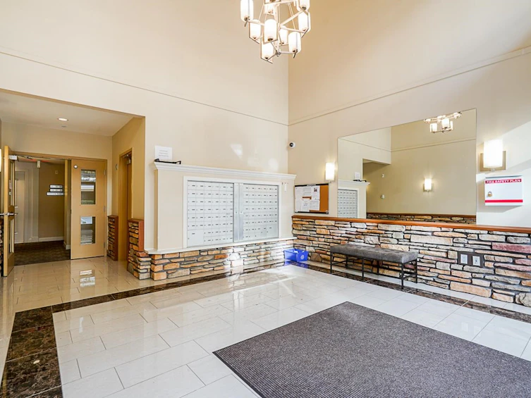 108-12635 190a Street, Pitt Meadows, BC, V3Y 0E8 - 3