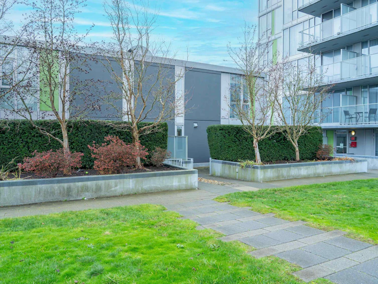 711-7080 No. 3 Road, Richmond, BC, V6Y 0B5 - 35