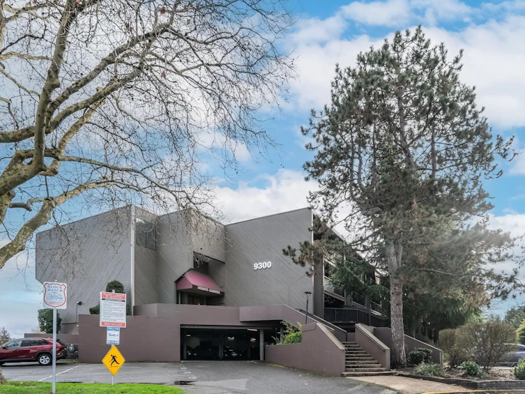 214-9300 Glenacres Drive, Richmond, BC, V7A 1Y8
