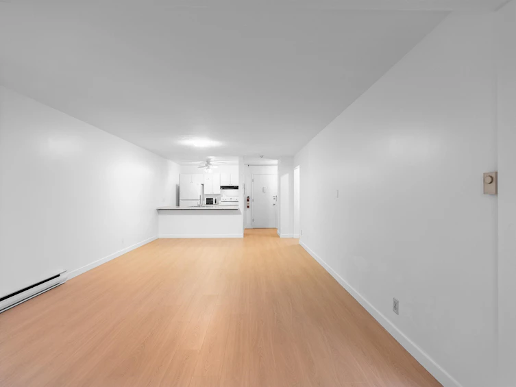 214-9300 Glenacres Drive, Richmond, BC, V7A 1Y8 - 3