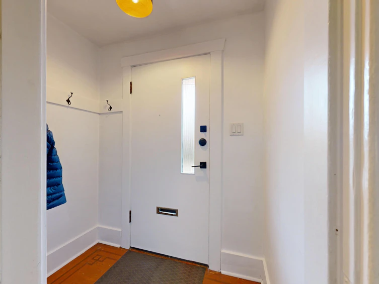 2640 Mcgill Street, Vancouver, BC, V5K 1H3 - 11