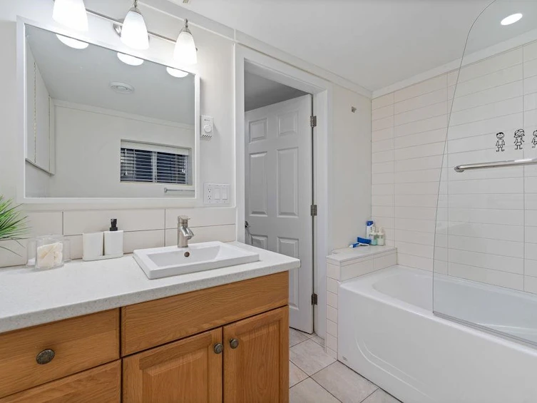 1436 Grand Boulevard, North Vancouver, BC, V7L 3X7 - 23