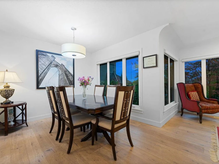 1436 Grand Boulevard, North Vancouver, BC, V7L 3X7 - 11
