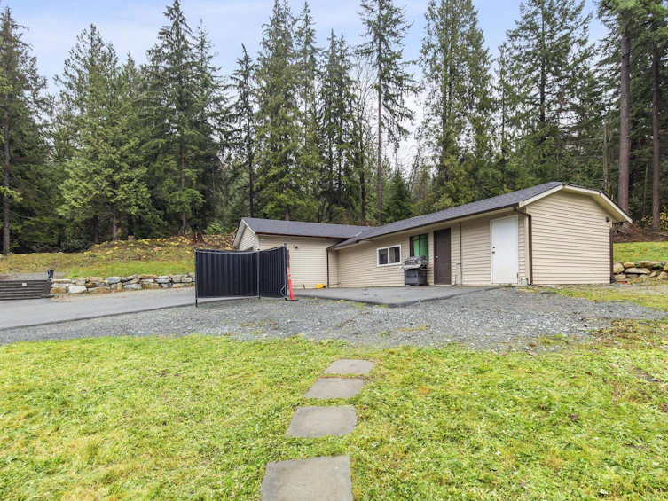 32555 Richards Avenue, Mission, BC, V2V 7E6 - 4