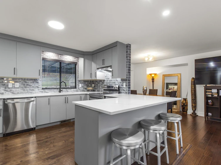 32555 Richards Avenue, Mission, BC, V2V 7E6 - 13