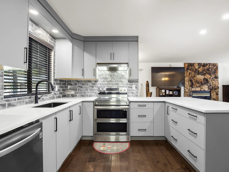 32555 Richards Avenue, Mission, BC, V2V 7E6 - 15