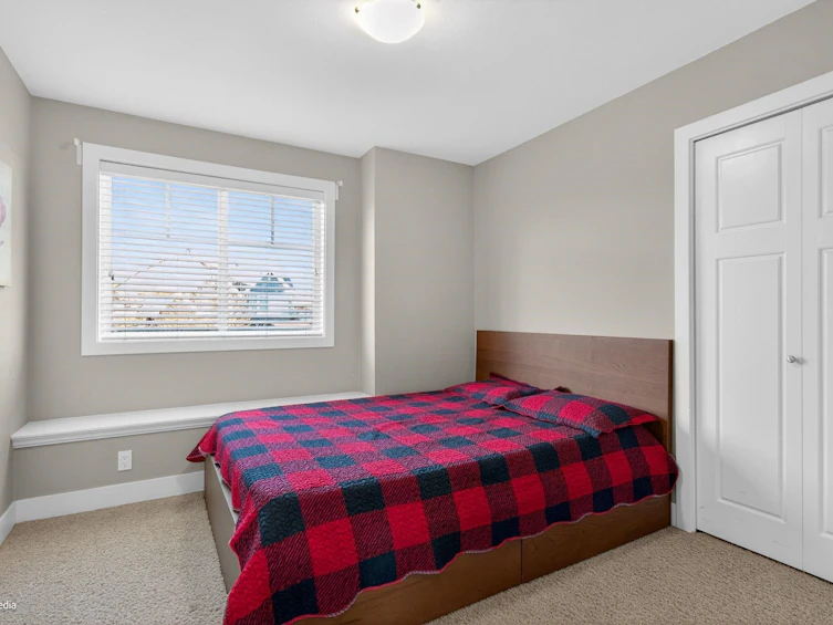 7032 195a Street, Surrey, BC, V4N 5Z2 - 24