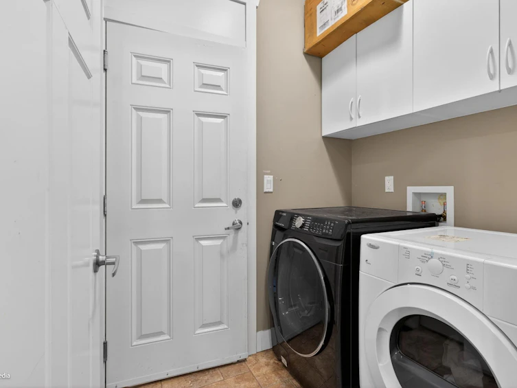 7032 195a Street, Surrey, BC, V4N 5Z2 - 30