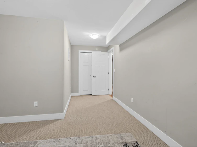 7032 195a Street, Surrey, BC, V4N 5Z2 - 27